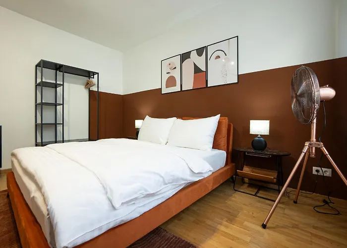 Apartment Modern In A Location